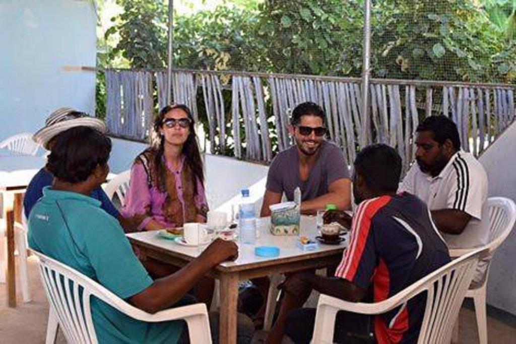 Madi Finolhu Guest House Dharavandhoo Ngoại thất bức ảnh