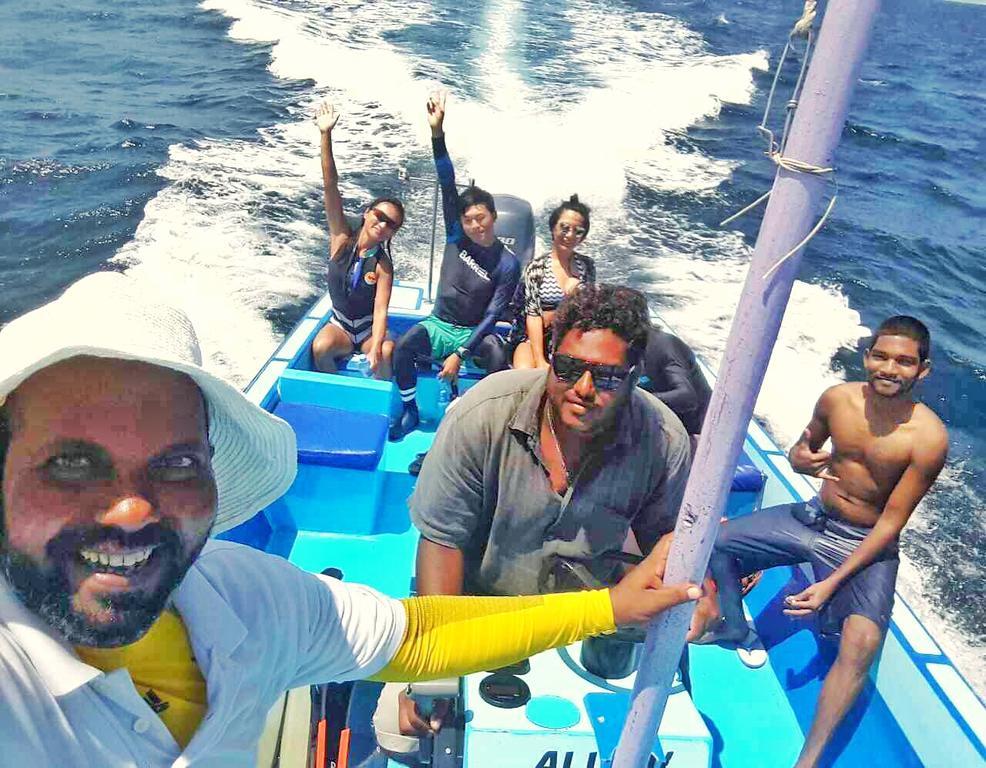 Madi Finolhu Guest House Dharavandhoo Ngoại thất bức ảnh