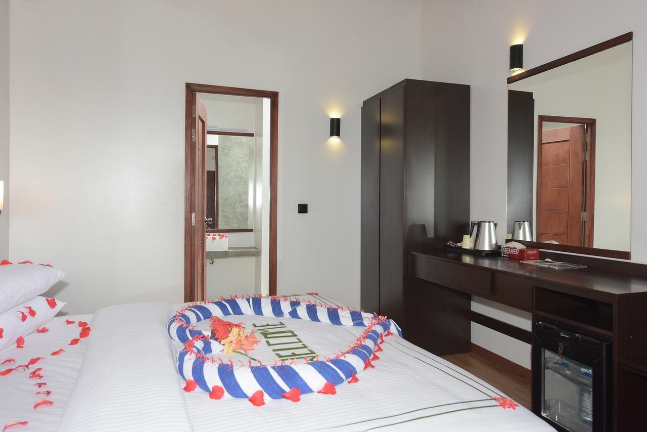 Madi Finolhu Guest House Dharavandhoo Ngoại thất bức ảnh