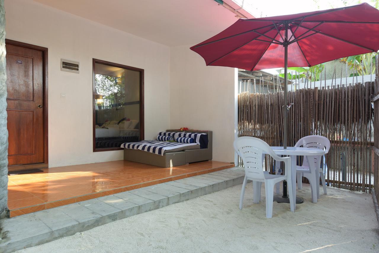 Madi Finolhu Guest House Dharavandhoo Ngoại thất bức ảnh